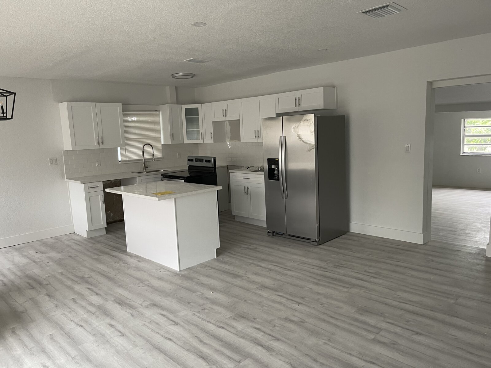 1705 NW 185 Ter, Miami Gardens, FL 33056