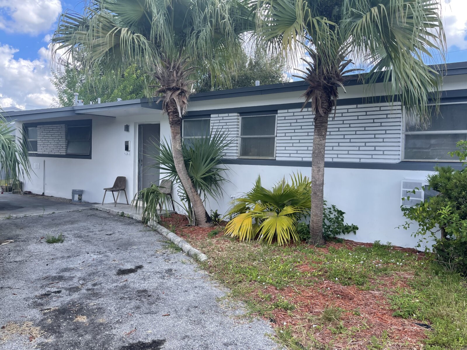 18505 NW 23 Ct