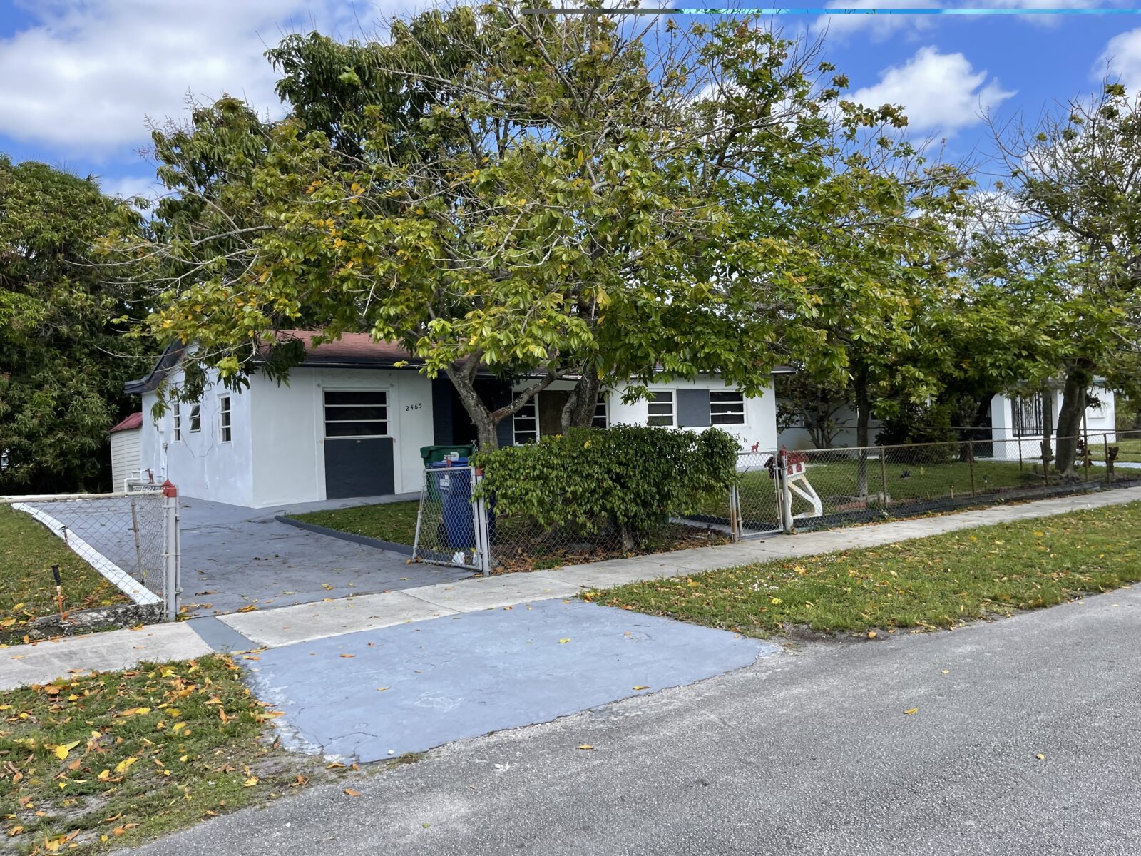 2465 NW 176 TER, Miami Gardens, FL 33056
